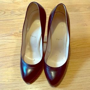 Christian Louboutin size 41